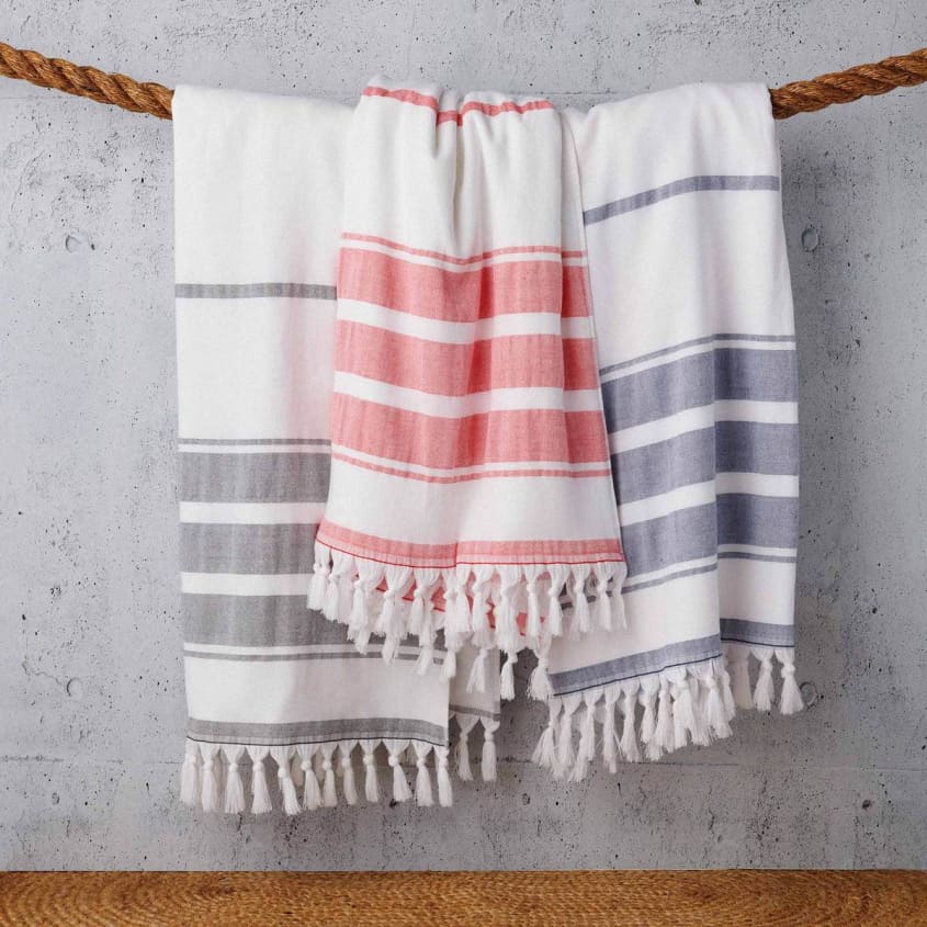 What's All the Fuss About Turkish Towels (And Where Can I Get One?) Apartment Therapy